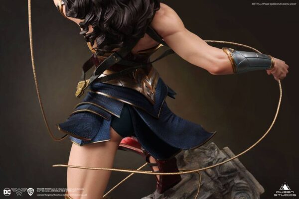 Wonder Woman Queen Studios 1/4 Wonder Woman Early Bird Version 47 cm - Imagen 10