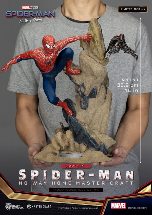 Marvel Friendly Neighborhood Spider-Man Beast Kingdom Master Craft 36 cm - Imagen 6