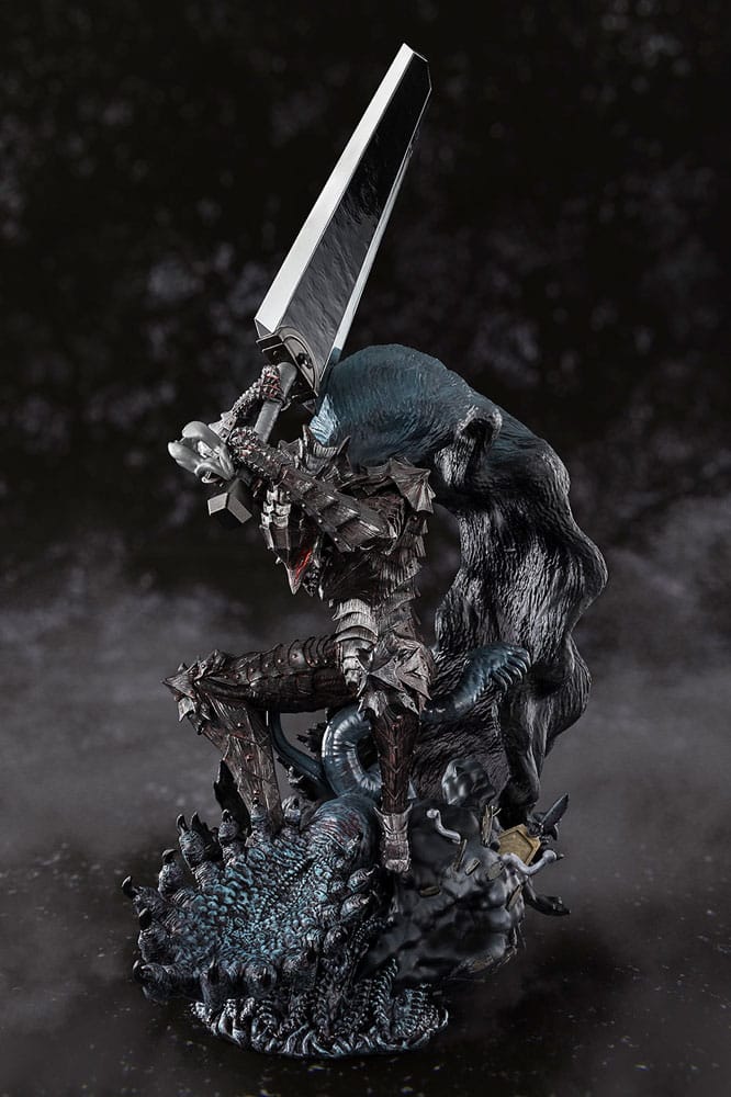 Berserk Figuarts ZERO Metallic Touch Guts Berserker Armor 35 cm