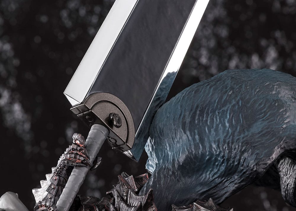 Berserk Figuarts ZERO Metallic Touch Guts Berserker Armor 35 cm - Imagen 3