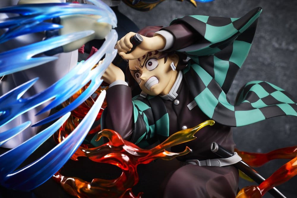 Kimetsu no Yaiba Diorama 1/8 Tanjiro Kamado & Giyu Tomioka VS Akaza 13 cm - Imagen 5