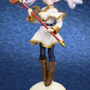 Beyond Journey's End PVC 1/7 Frieren (vs Aura) 28 cm QuesQ